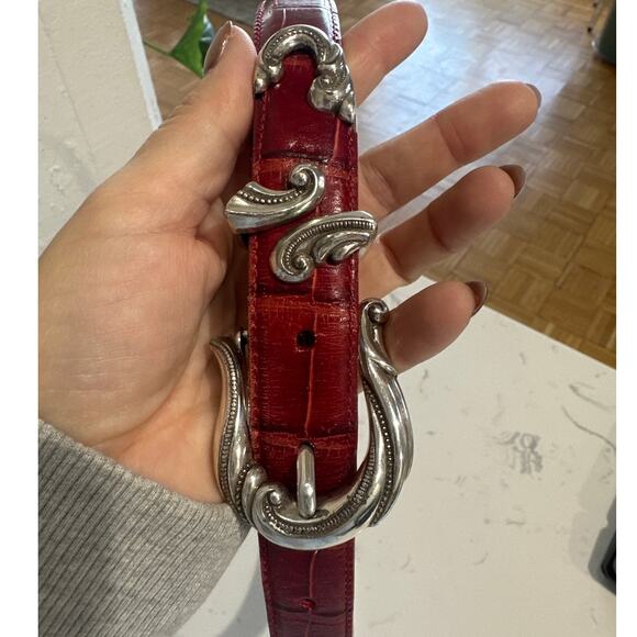 Vintage Coldwater Creek Red Leather Belt Croc Print Silver Buckle,Size M,EUC - Picture 3 of 5